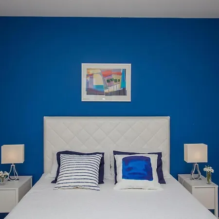 Luxury Night And Day With Pool Kaštela